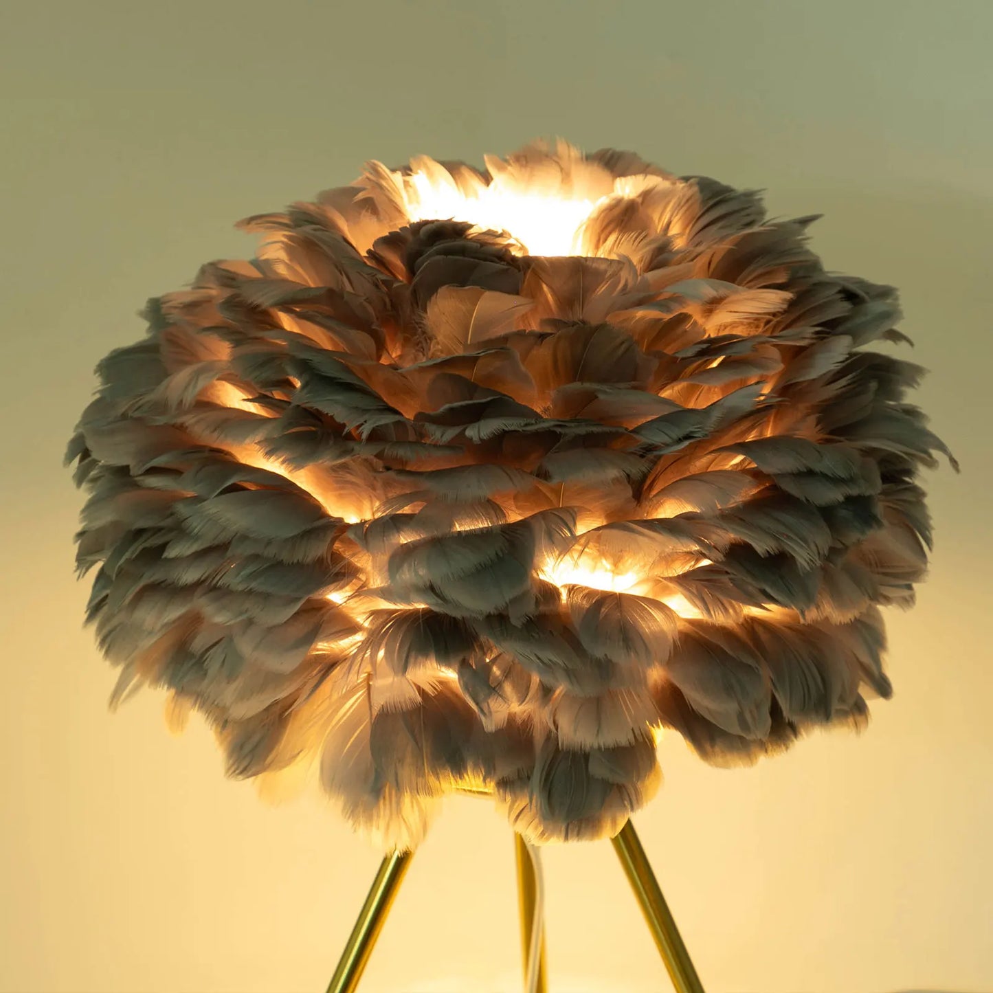 Elegant Feather Table Lamp – Soft White Feather Shade - Homestead & Co